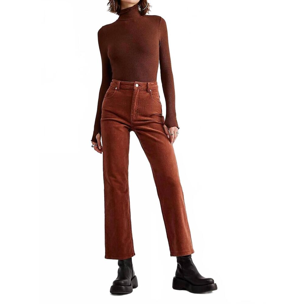 NEW ROLLA'S original straight cord pants in chestnut